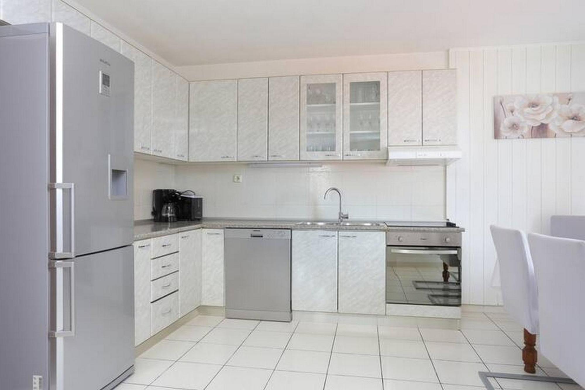 Holiday Home Mons Aureus Gornje Sitno Bagian luar foto