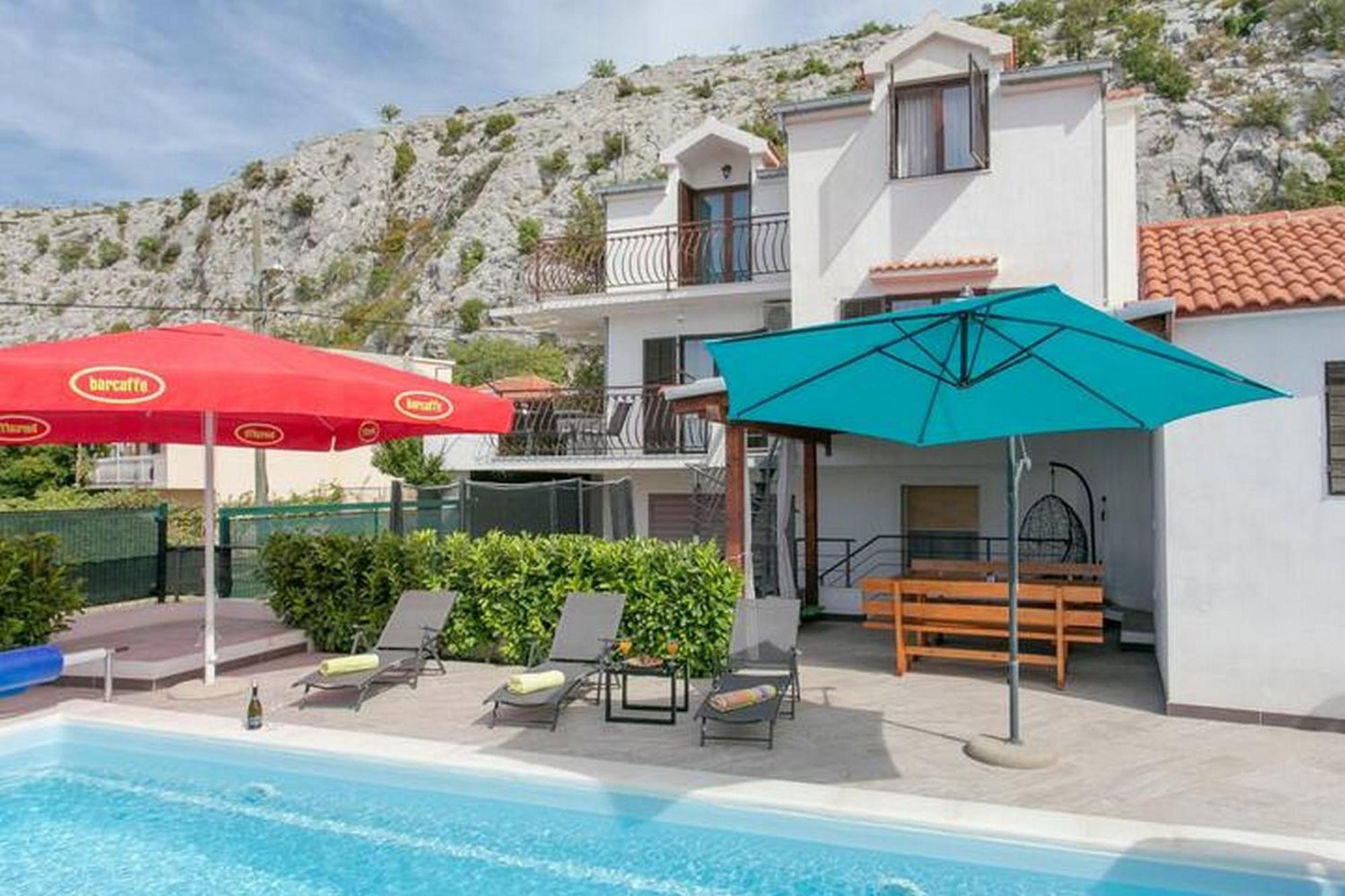 Holiday Home Mons Aureus Gornje Sitno Bagian luar foto